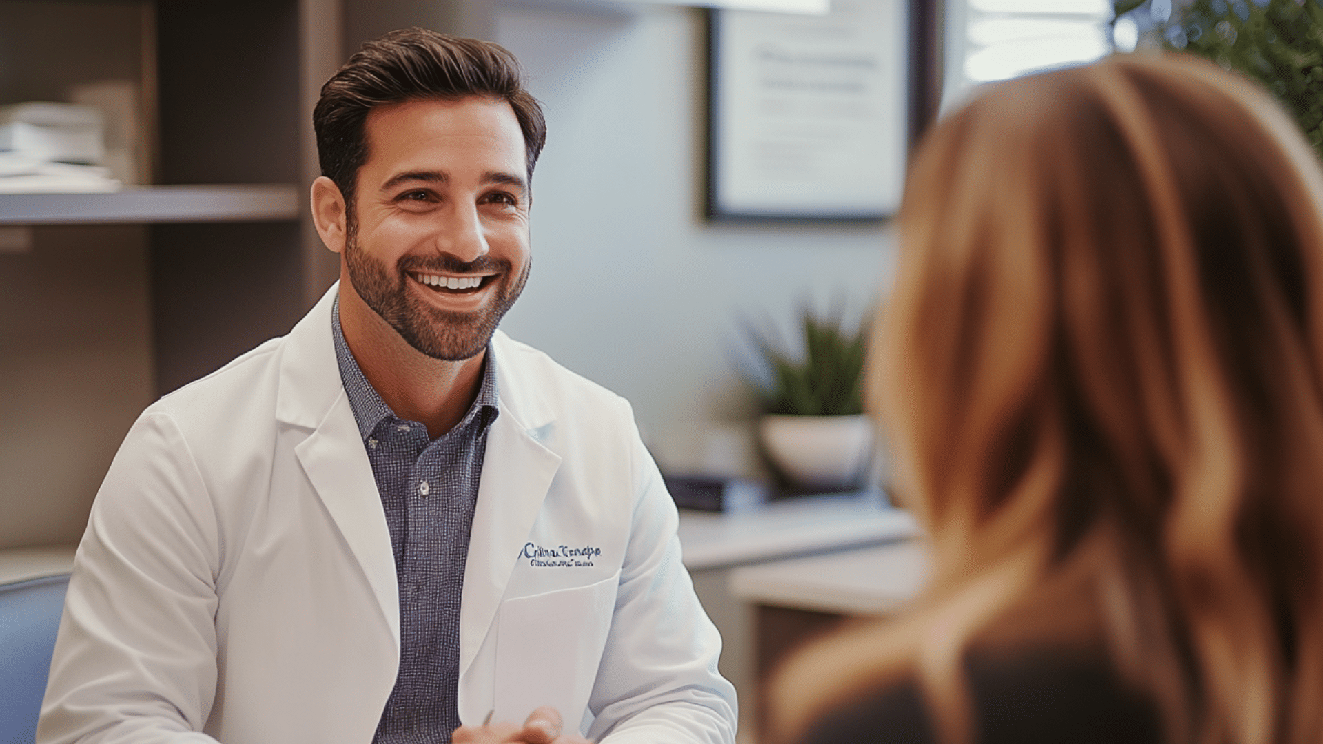 A weight loss doctor having a conversation with her patient.